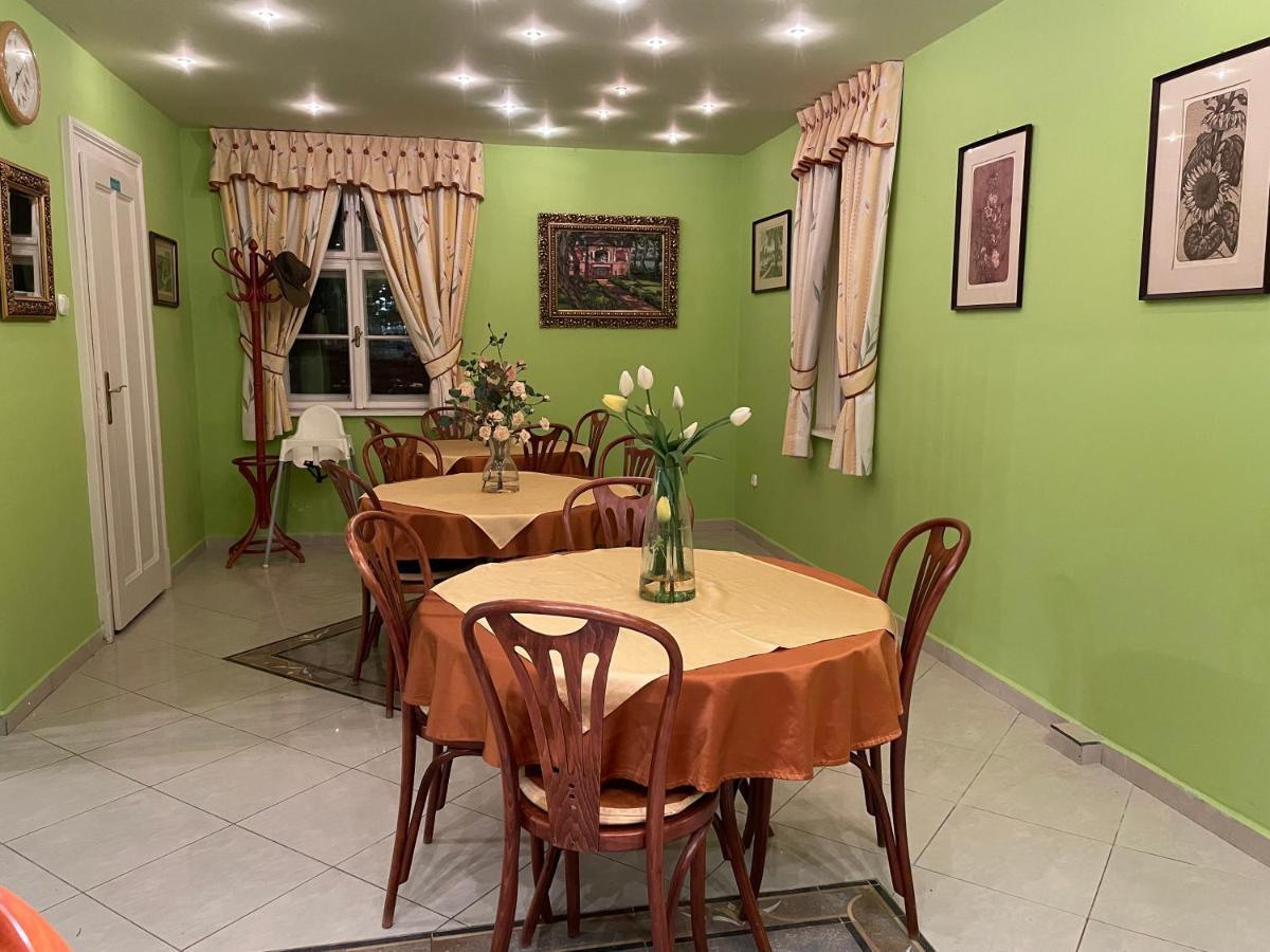 Party Villa Holiday Rent Balatonfoldvar Exterior foto